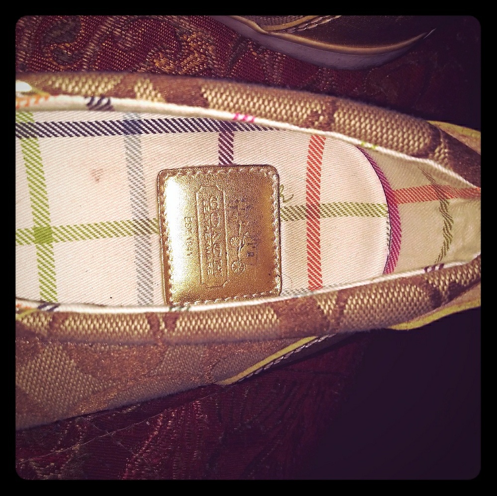 Coach walking shoes